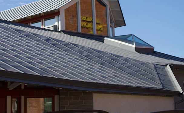 How Metal Roofing Improves Energy Efficiency