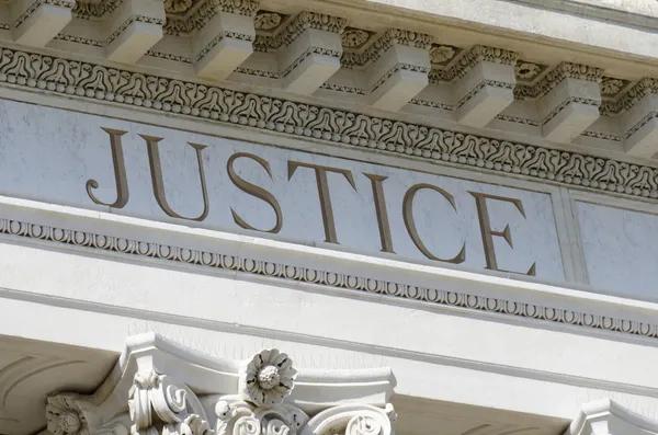 Understanding the Role of a Criminal Defense Attorney in Court