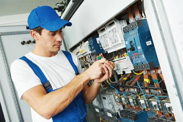 Professional Electrician Contractor in Portland Falcon Electric