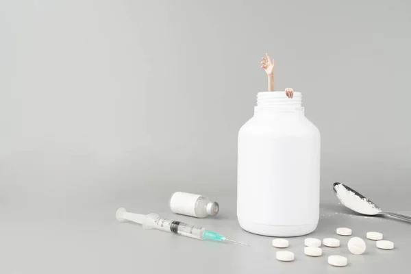 Drug Rehabilitation Center: Inpatient vs Outpatient Care