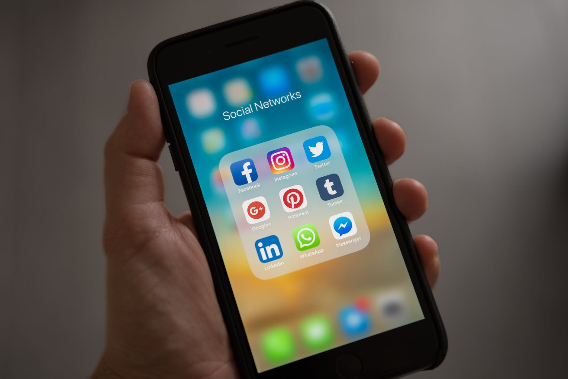 What to Know About SMM World Instagram Growth and Engagement Services